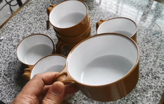 Làm thế nào để làm đồ sành sứ Melamine hai màu?